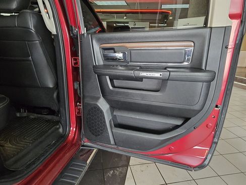 Used 2015 RAM 1500 Laramie w/ Convenience Group AWD/4WD image 16