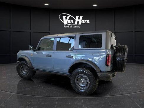 New 2025 Ford Bronco Badlands w/ Sasquatch Package image 3