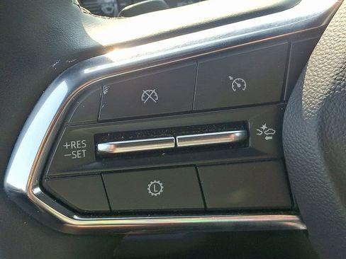 Certified 2025 Chevrolet Suburban LT AWD/4WD image 22