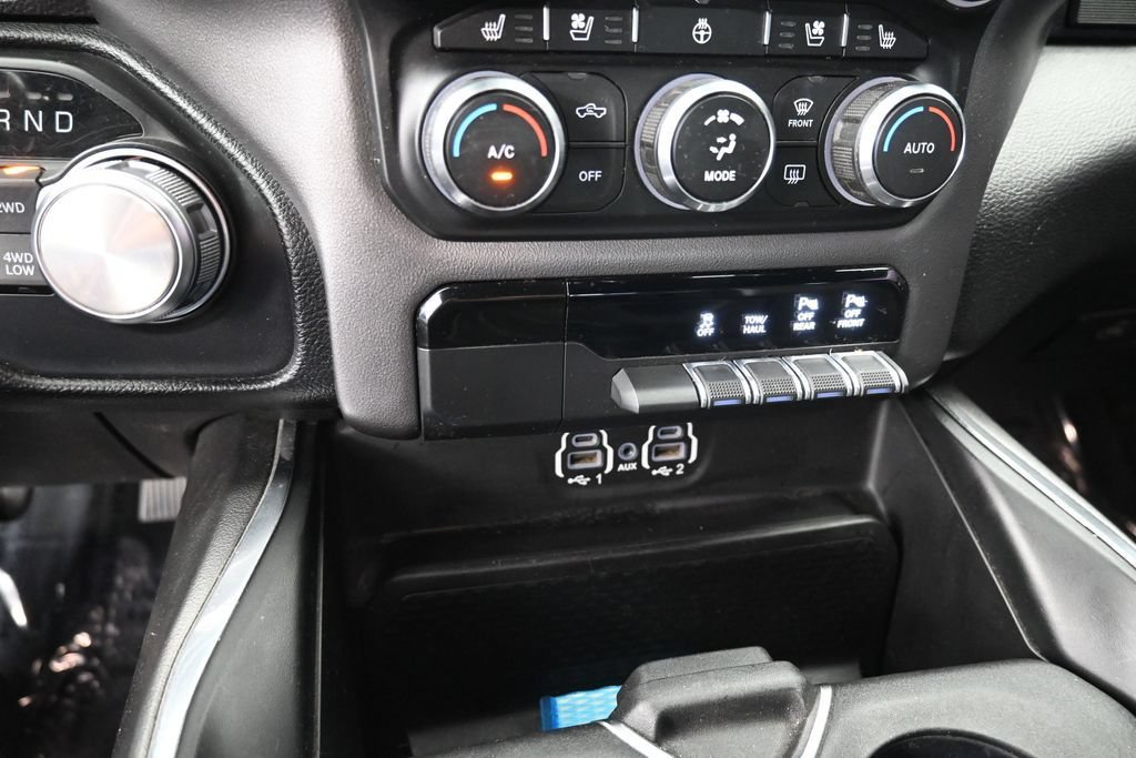 Used 2021 RAM 1500 Laramie w/ Sport Appearance Package AWD/4WD image 34