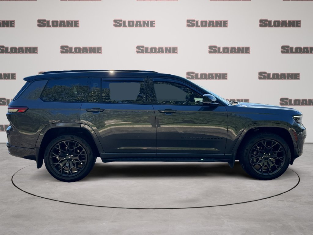 Used 2023 Jeep Grand Cherokee L Summit AWD/4WD image 6