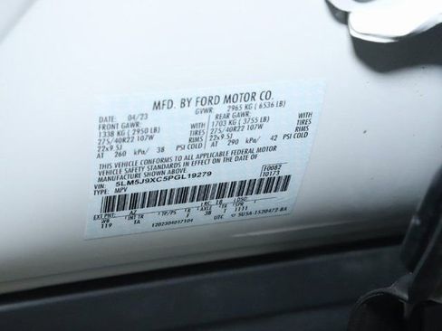 Used 2023 Lincoln Aviator Black Label w/ Jet Package image 23