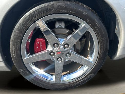 Used 2007 Chevrolet Corvette Coupe RWD image 29