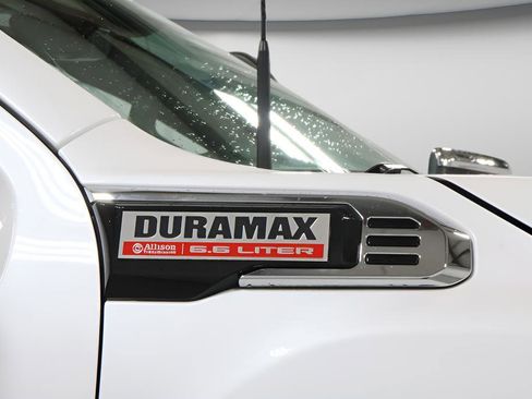 Used 2024 GMC Sierra 2500 Denali w/ Denali Reserve Package AWD/4WD image 34