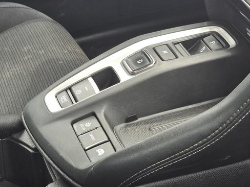 Used 2019 Honda Insight EX image 14