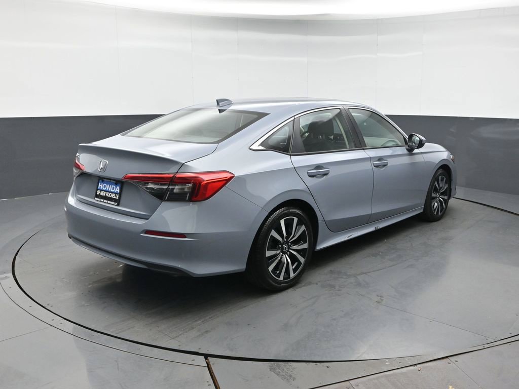 Used 2023 Honda Civic EX image 5