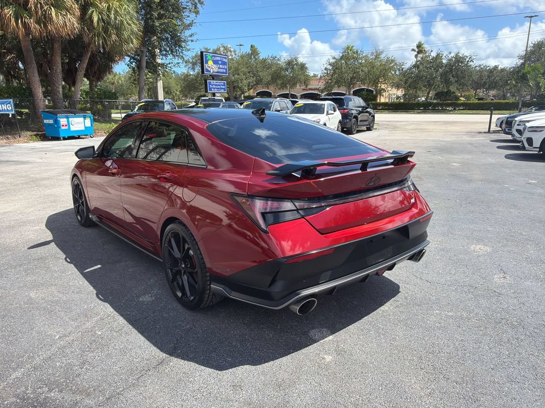 Used 2024 Hyundai Elantra N FWD image 3