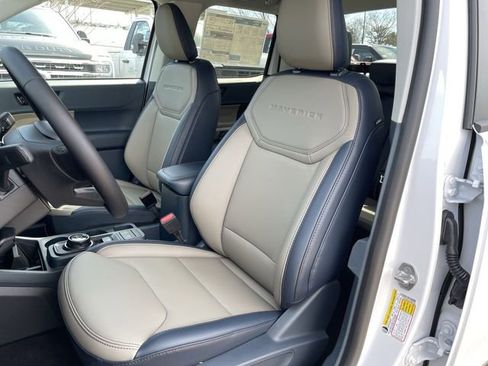 New 2026 Ford Maverick Lariat image 15