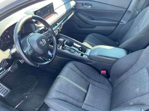 Used 2023 Honda Accord Sport image 13