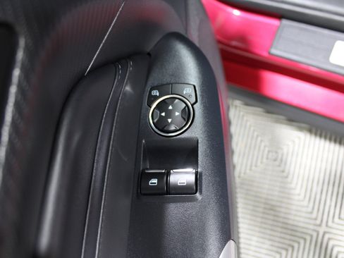 Used 2025 Ford Mustang GT Premium image 7