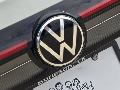 New 2026 Volkswagen Taos S FWD image 9