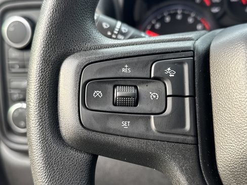 Used 2022 Chevrolet Silverado 1500 Custom image 20