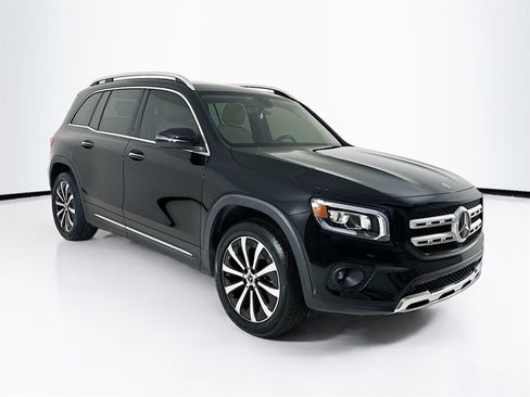 Certified 2023 Mercedes-Benz GLB 250 image 1