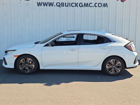 Used 2018 Honda Civic EX image 4