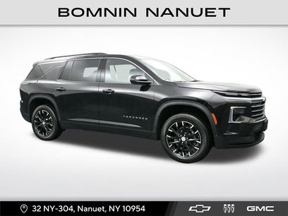 Certified 2025 Chevrolet Traverse LT w/ Sun and Wheel Package