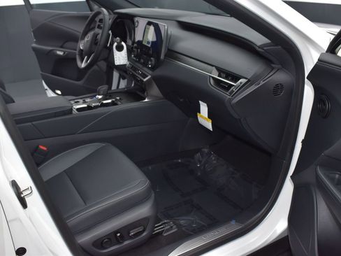 Used 2025 Lexus RX 350 Premium w/ Accessory Package FWD image 14
