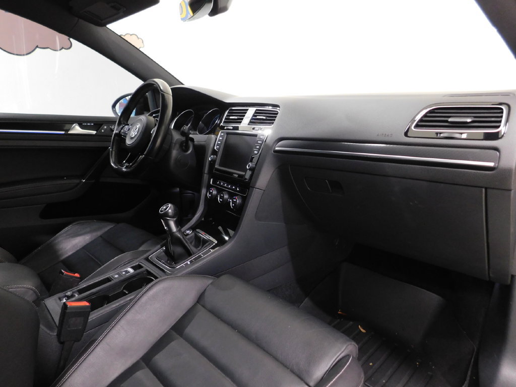 Used 2017 Volkswagen Golf 4-Door AWD/4WD image 77