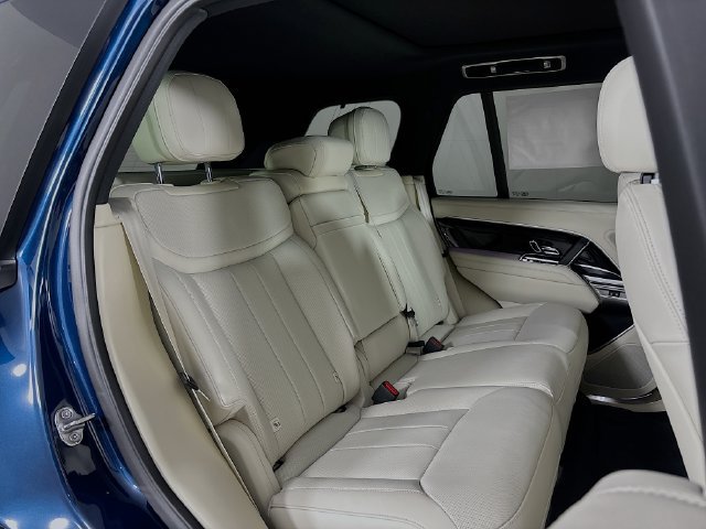 New 2026 Land Rover Range Rover SE AWD/4WD image 25
