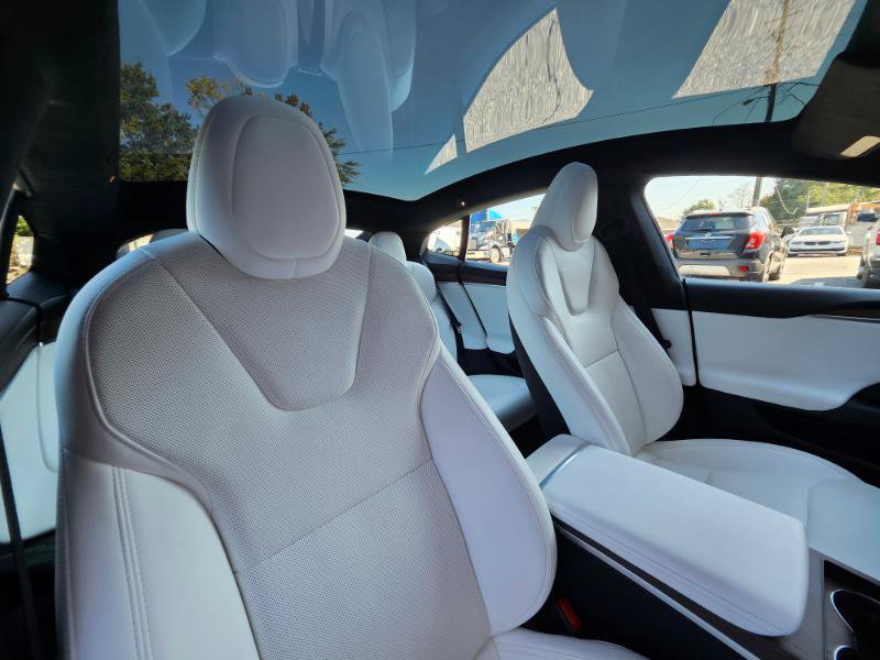 Used 2023 Tesla Model S AWD/4WD image 59