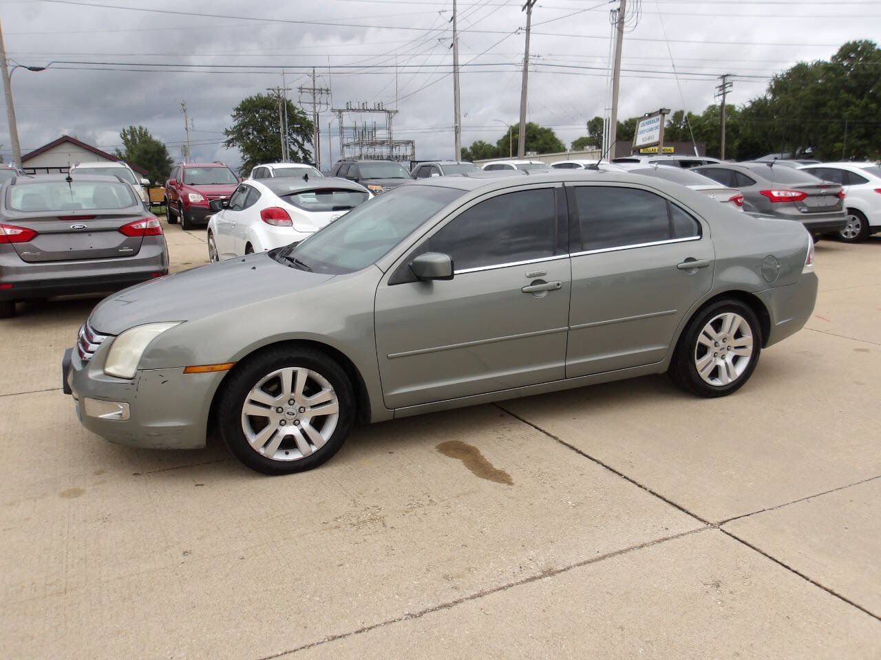 Used 2008 Ford Fusion SEL FWD image 2