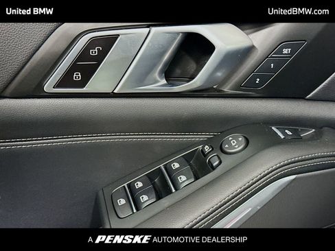Used 2023 BMW X5 xDrive40i w/ Parking Assistance Package image 3