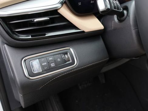 New 2026 Buick Enclave Preferred w/ Power Package AWD/4WD image 33