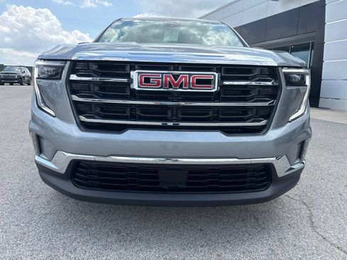 New 2026 GMC Acadia Elevation w/ Elevation Premium Package FWD image 4