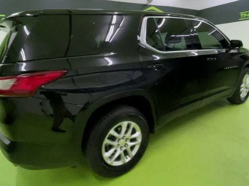 Used 2020 Chevrolet Traverse LS AWD/4WD image 8