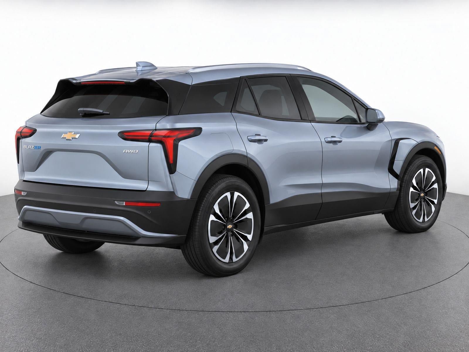 Used 2024 Chevrolet Blazer EV LT AWD/4WD image 8
