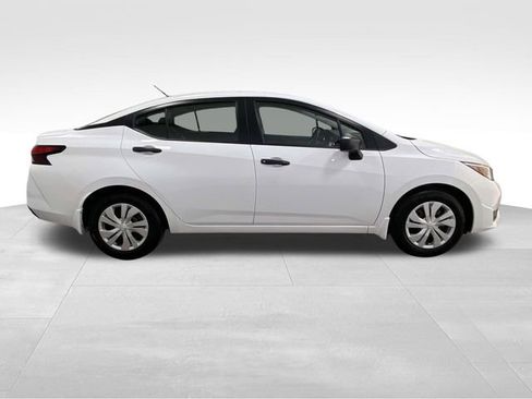 New 2025 Nissan Versa S w/ Trunk Package image 2