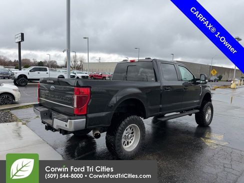 Used 2020 Ford F350 Lariat w/ Lariat Value Package image 3