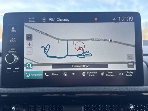 Used 2025 Honda CR-V Sport Touring image 18