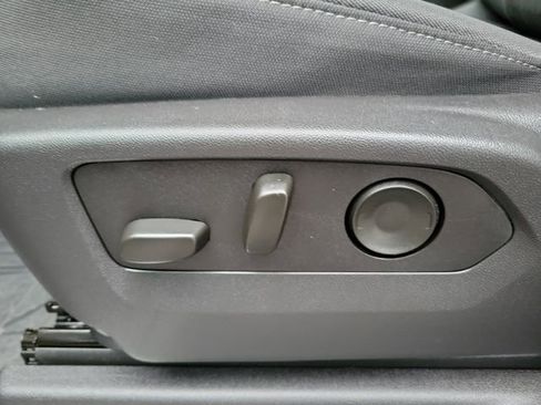 Certified 2025 Chevrolet Silverado 1500 RST w/ Convenience Package II image 22