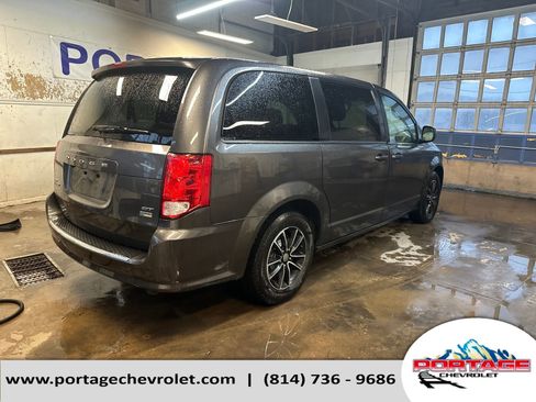 Used 2019 Dodge Grand Caravan GT FWD image 5