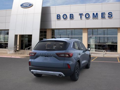 New 2026 Ford Escape SE FWD image 10