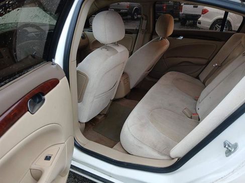 Used 2006 Buick Lucerne CX image 6