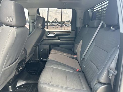 Used 2024 Chevrolet Silverado 2500 LT w/ Convenience Package AWD/4WD image 25