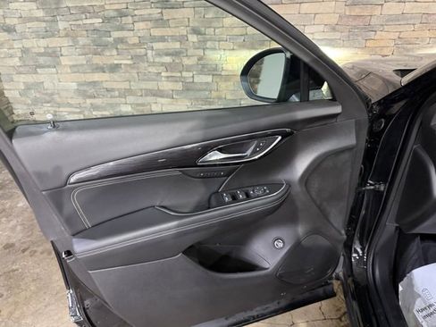 Used 2023 Buick Envision Essence w/ Sport Touring Package image 11