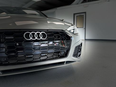 Used 2025 Audi A5 2.0T Premium Plus AWD/4WD image 11