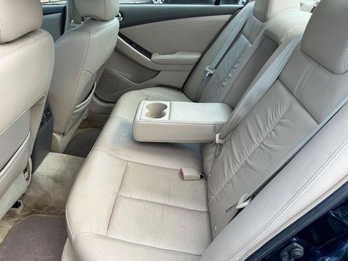 Used 2011 Nissan Altima 2.5 SL w/ Technology Pkg FWD image 12