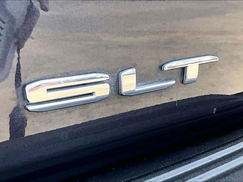 Certified 2023 GMC Yukon SLT image 9