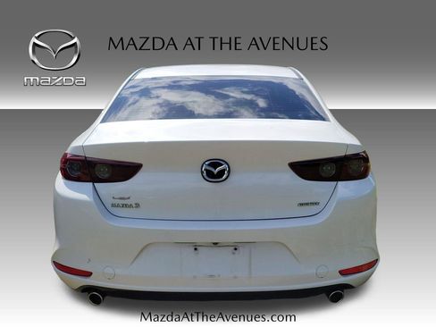 Used 2021 MAZDA MAZDA3 s FWD image 18