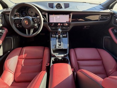 New 2026 Porsche Macan S image 13