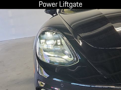 Certified 2023 Porsche Panamera image 9