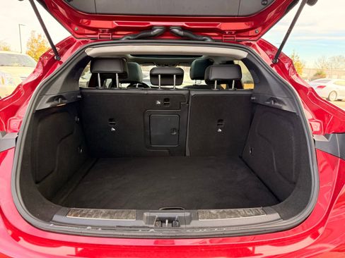 Used 2017 INFINITI QX30 image 41