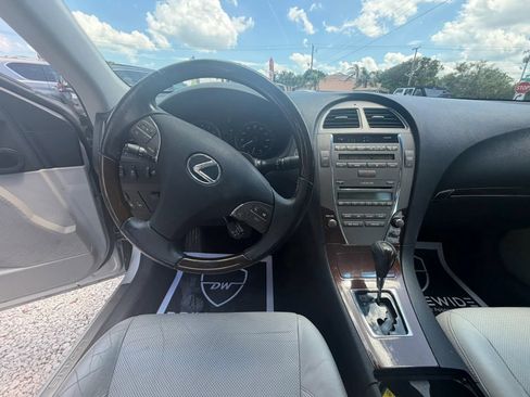 Used 2011 Lexus ES 350 FWD image 14