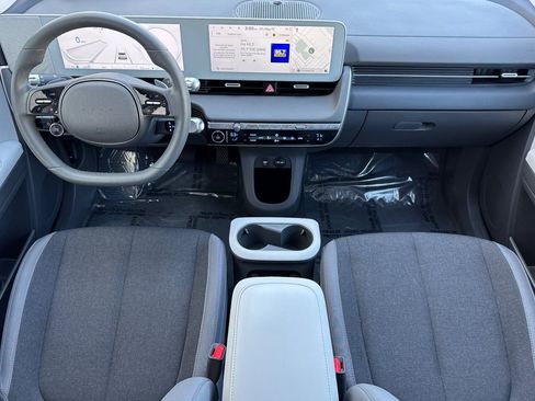 Used 2024 Hyundai Ioniq 5 SEL RWD image 15