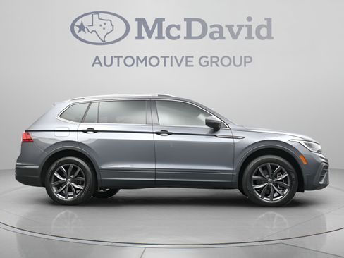 Used 2023 Volkswagen Tiguan SE FWD image 31