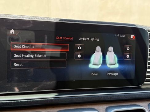 Used 2022 Mercedes-Benz GLE 350 4MATIC image 12