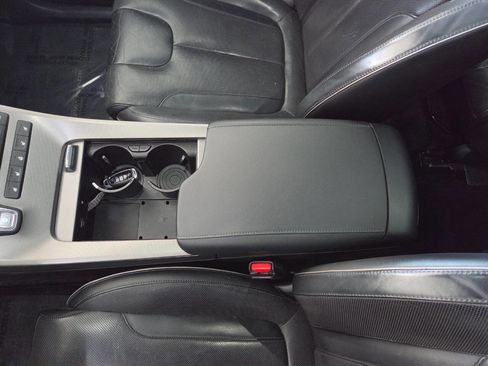 Used 2020 Hyundai Palisade Limited image 18